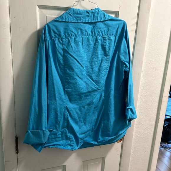 Metro style size 16Tall. Great condition - Picture 2 of 3